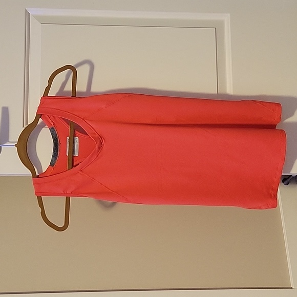 Layer 8 Sports Tank, USM - Picture 1 of 3